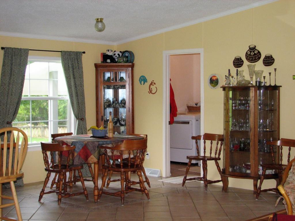 2703 Upper Stone Mountain Road Unicoi, TN 37692 - Photo 10 of 36 Photo 10