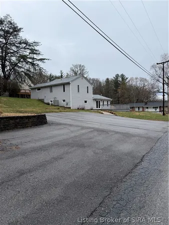 $255,000 | 4306 Jones Lane, Floyds Knobs, IN 47119