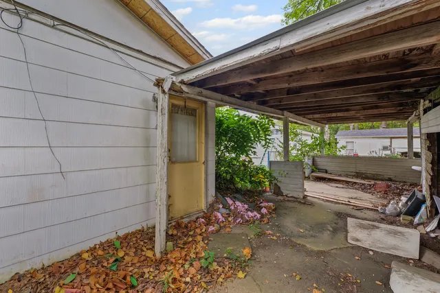 $125,000 | 2009 Southwood Drive, Champaign, IL 61821