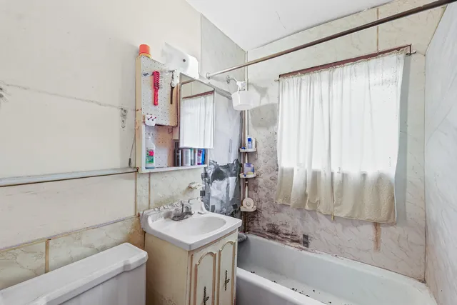 $125,000 | 2009 Southwood Drive, Champaign, IL 61821