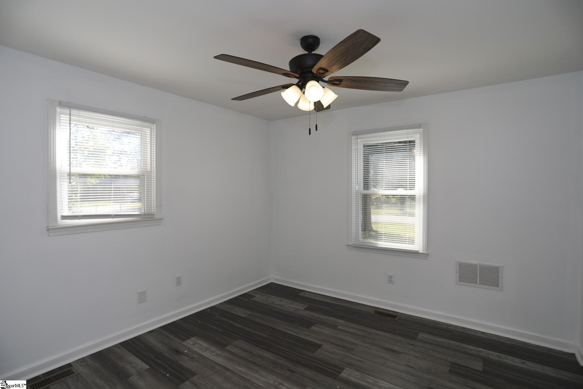 645 Woodvale Road Anderson, SC 29624 - Photo 18 of 22 Gallery Image 18