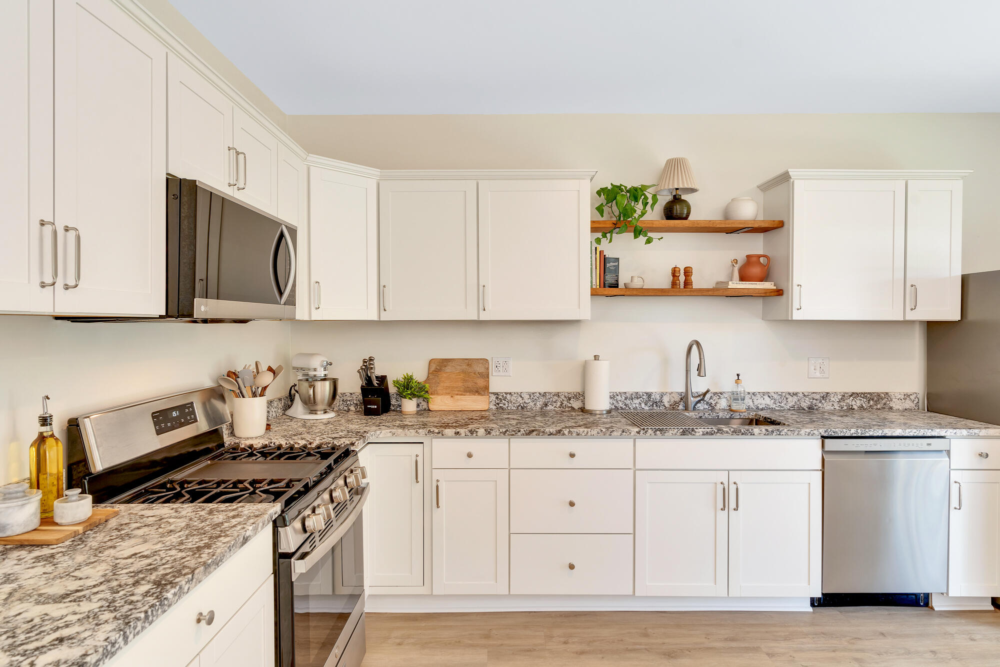 406 East 16th Street Chickamauga, GA 30707 - Photo 11 of 29 406-E-16th-MLS-Photos-11