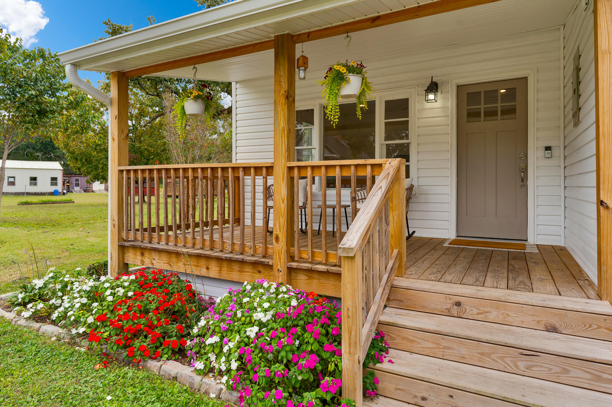 406 East 16th Street Chickamauga, GA 30707 - Photo 4 of 29 406-E-16th-MLS-Photos-3