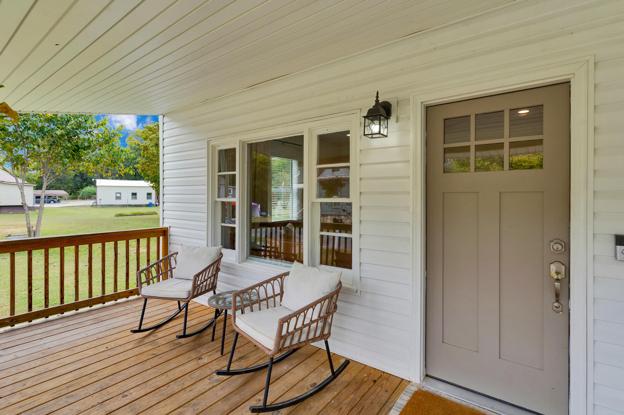 406 East 16th Street Chickamauga, GA 30707 - Photo 7 of 29 406-E-16th-MLS-Photos-5