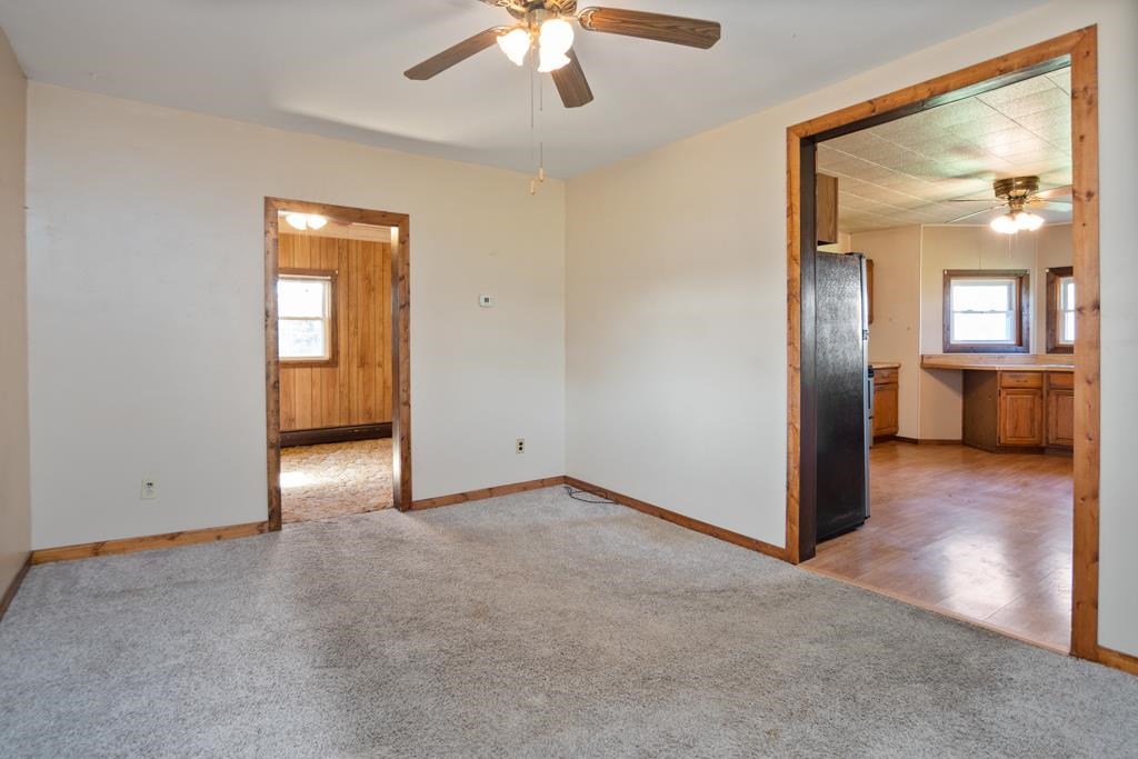 210 North Oak Street Crivitz, WI 54114 - Photo 15 of 45