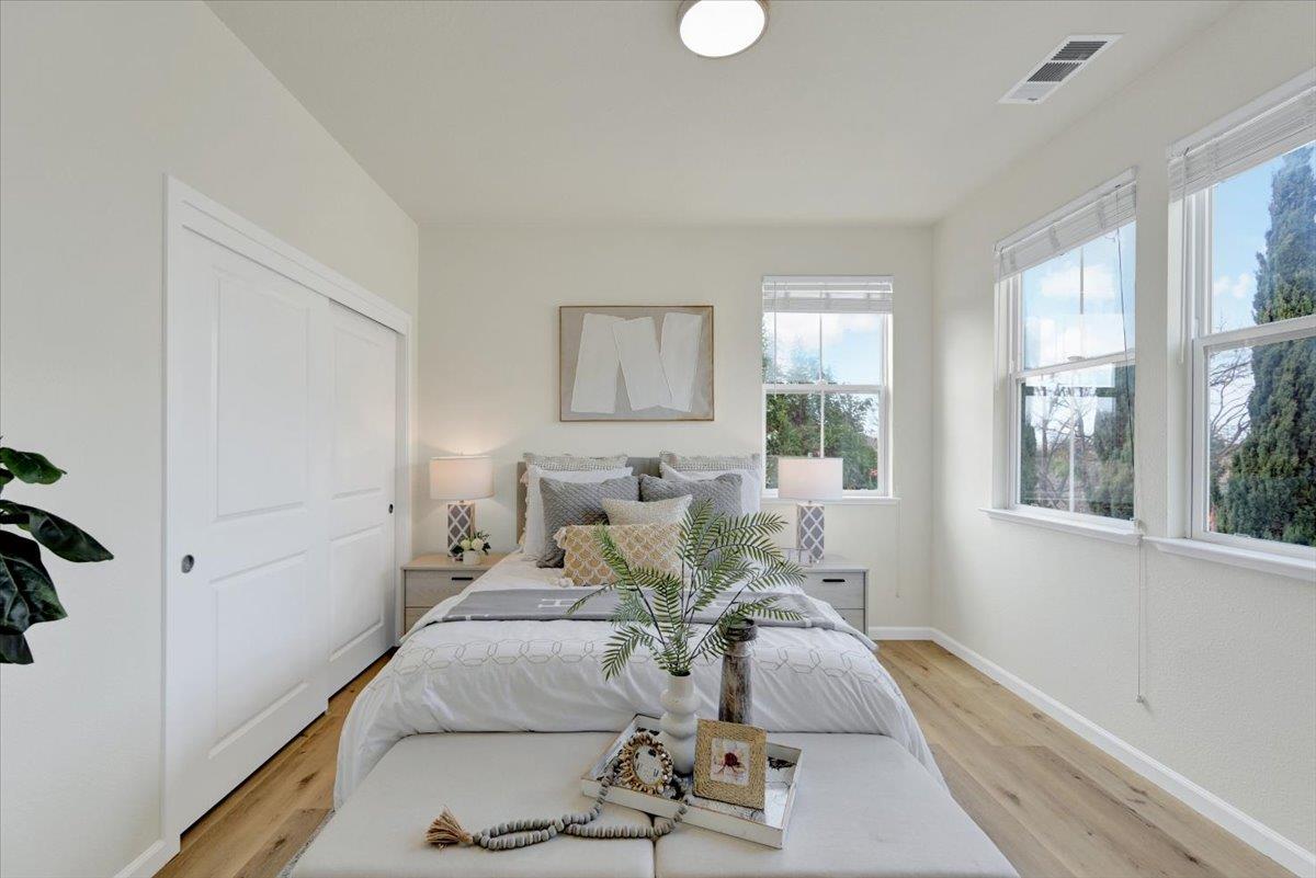 180 Wiley Terrace Mountain View, CA 94043 - Photo 23 of 36