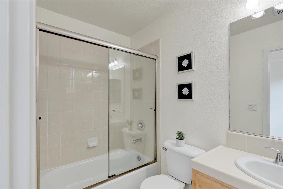 180 Wiley Terrace Mountain View, CA 94043 - Photo 25 of 36