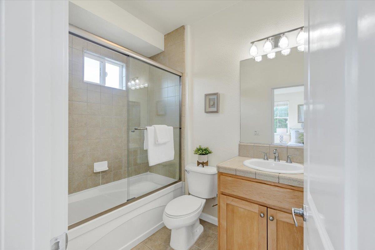 180 Wiley Terrace Mountain View, CA 94043 - Photo 27 of 36