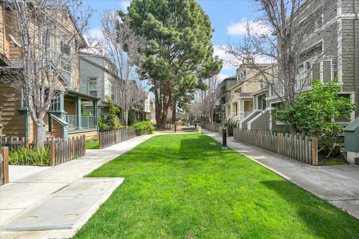 180 Wiley Terrace Mountain View, CA 94043 - Photo 32 of 36