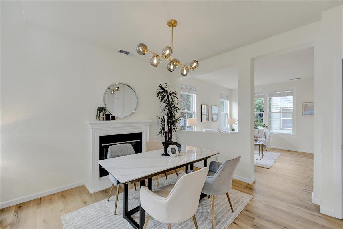 180 Wiley Terrace Mountain View, CA 94043 - Photo 9 of 36