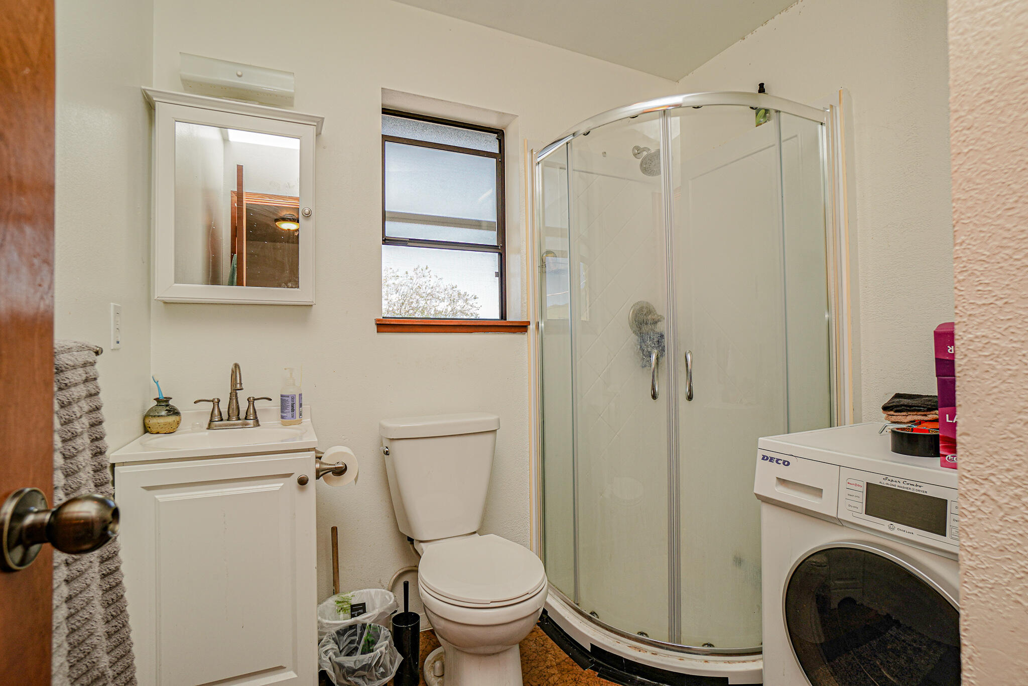 67 Woolen Way Ashland, OR 97520 - Photo 14 of 83 DSC01451