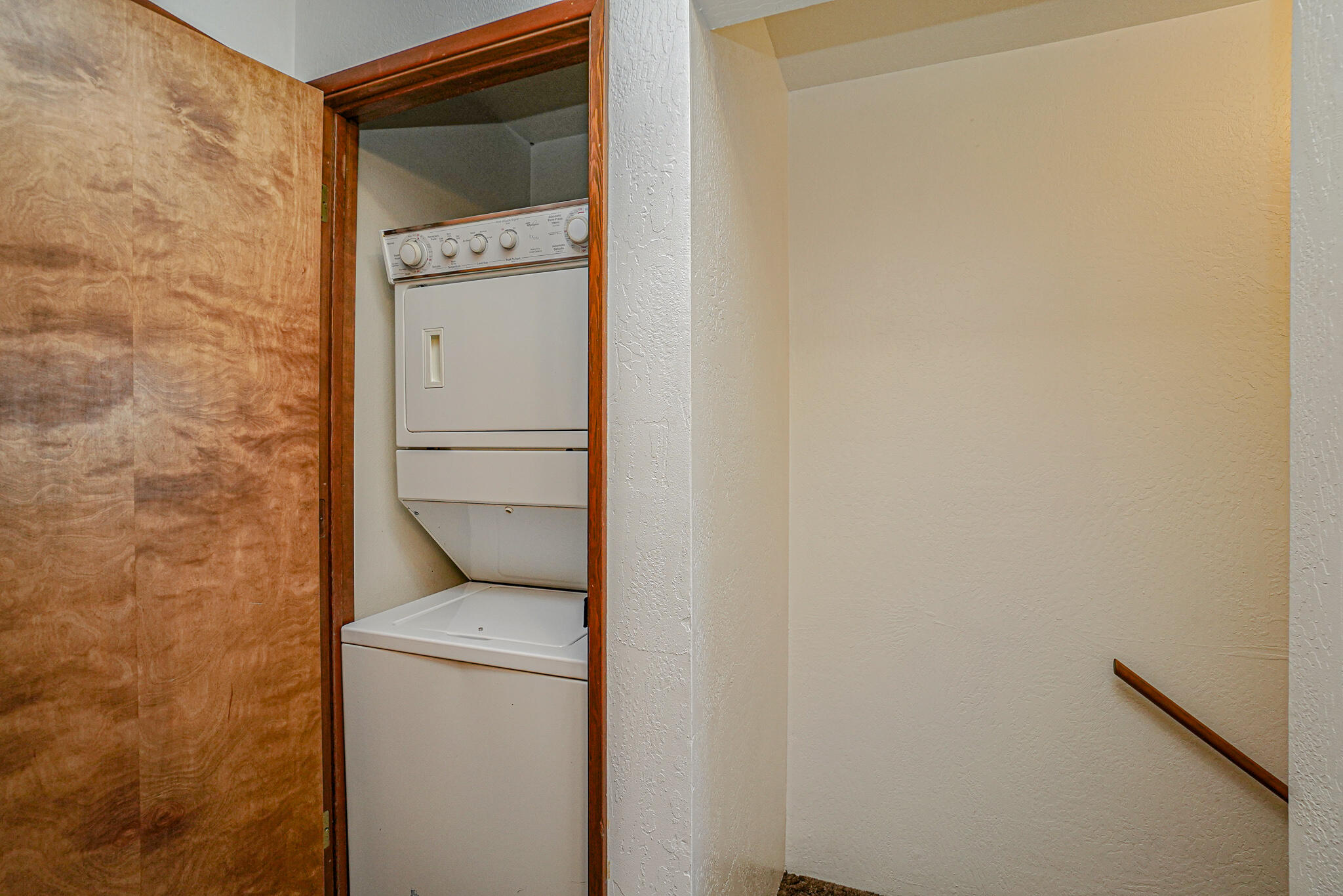 67 Woolen Way Ashland, OR 97520 - Photo 44 of 83 DSC02010