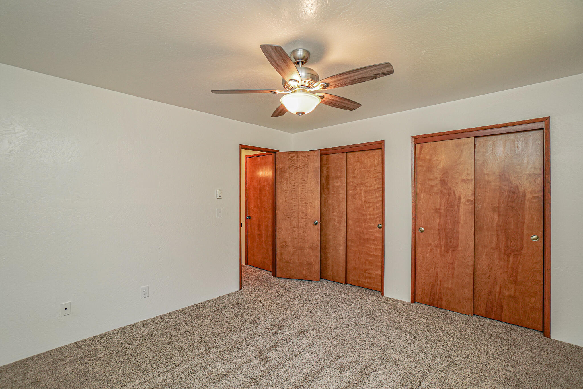 67 Woolen Way Ashland, OR 97520 - Photo 62 of 83 DSC02088
