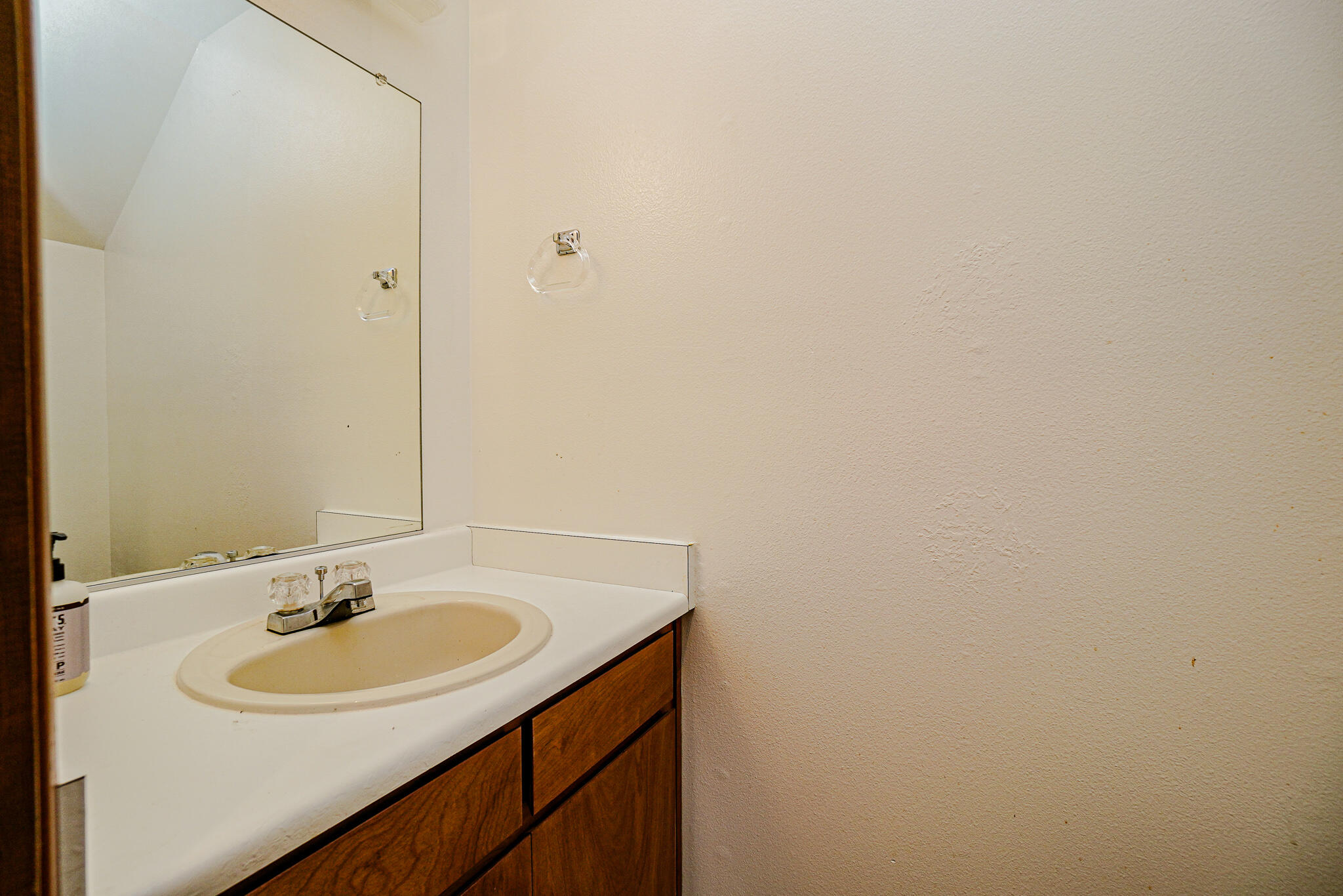 67 Woolen Way Ashland, OR 97520 - Photo 63 of 83 DSC01410