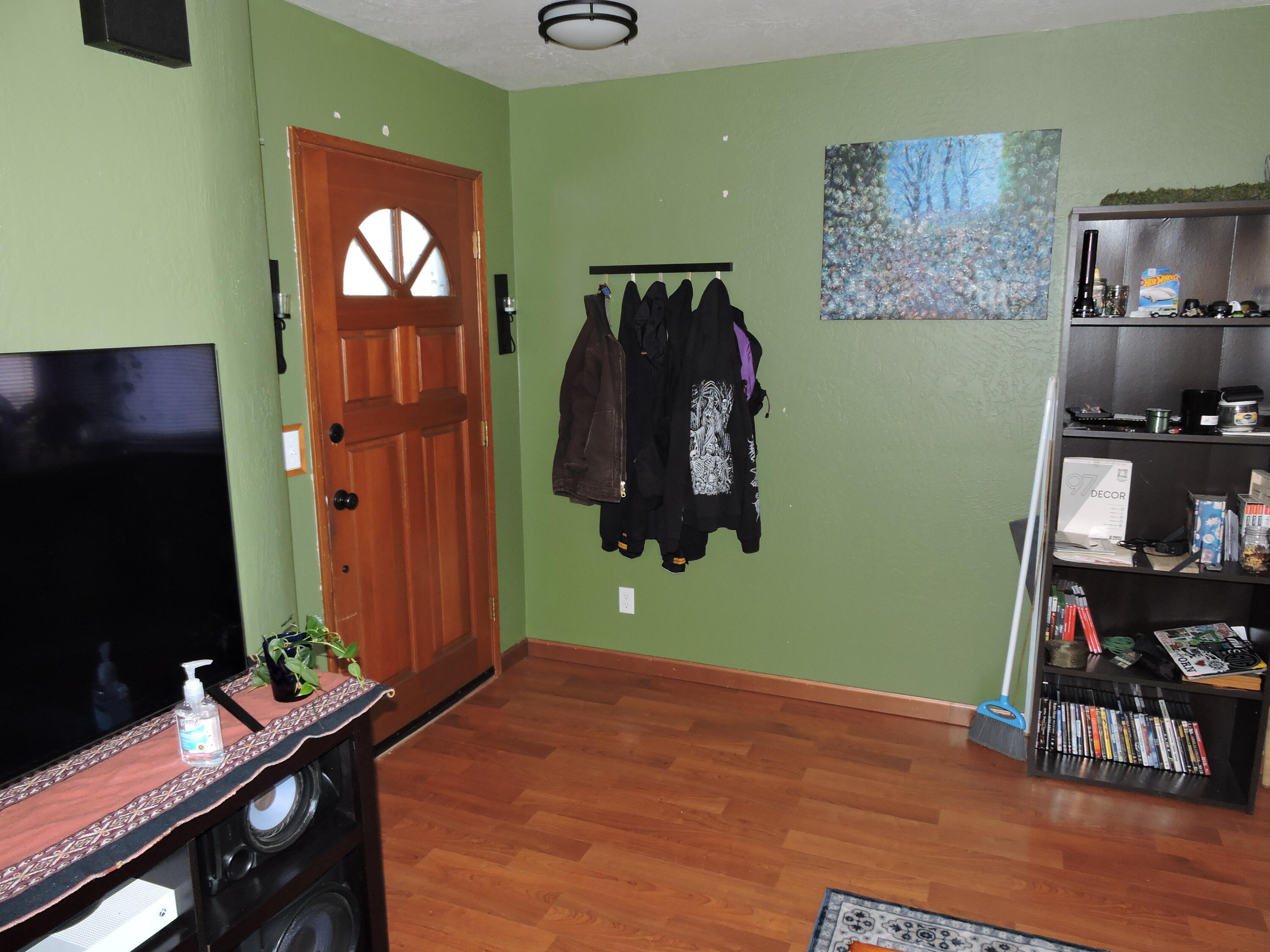 67 Woolen Way Ashland, OR 97520 - Photo 9 of 83 DSCN3889