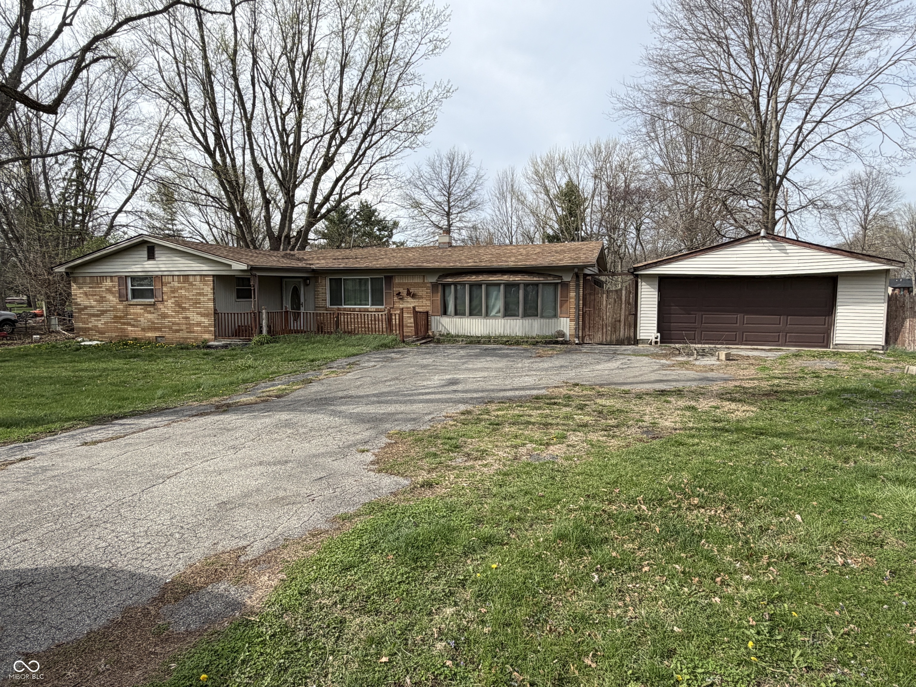 3190 Chapel Road Anderson, IN 46012 - Photo 1 of 33 Gallery Image 1