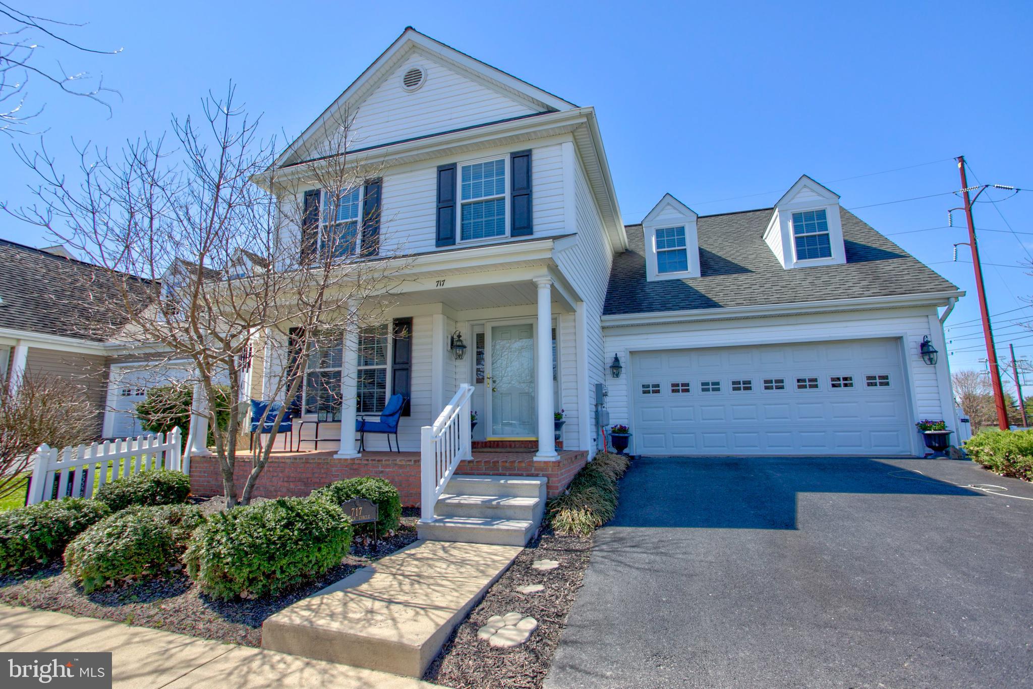 717 Palmer Circle Lititz, PA 17543 - Photo 1 of 57 Gallery Image 1