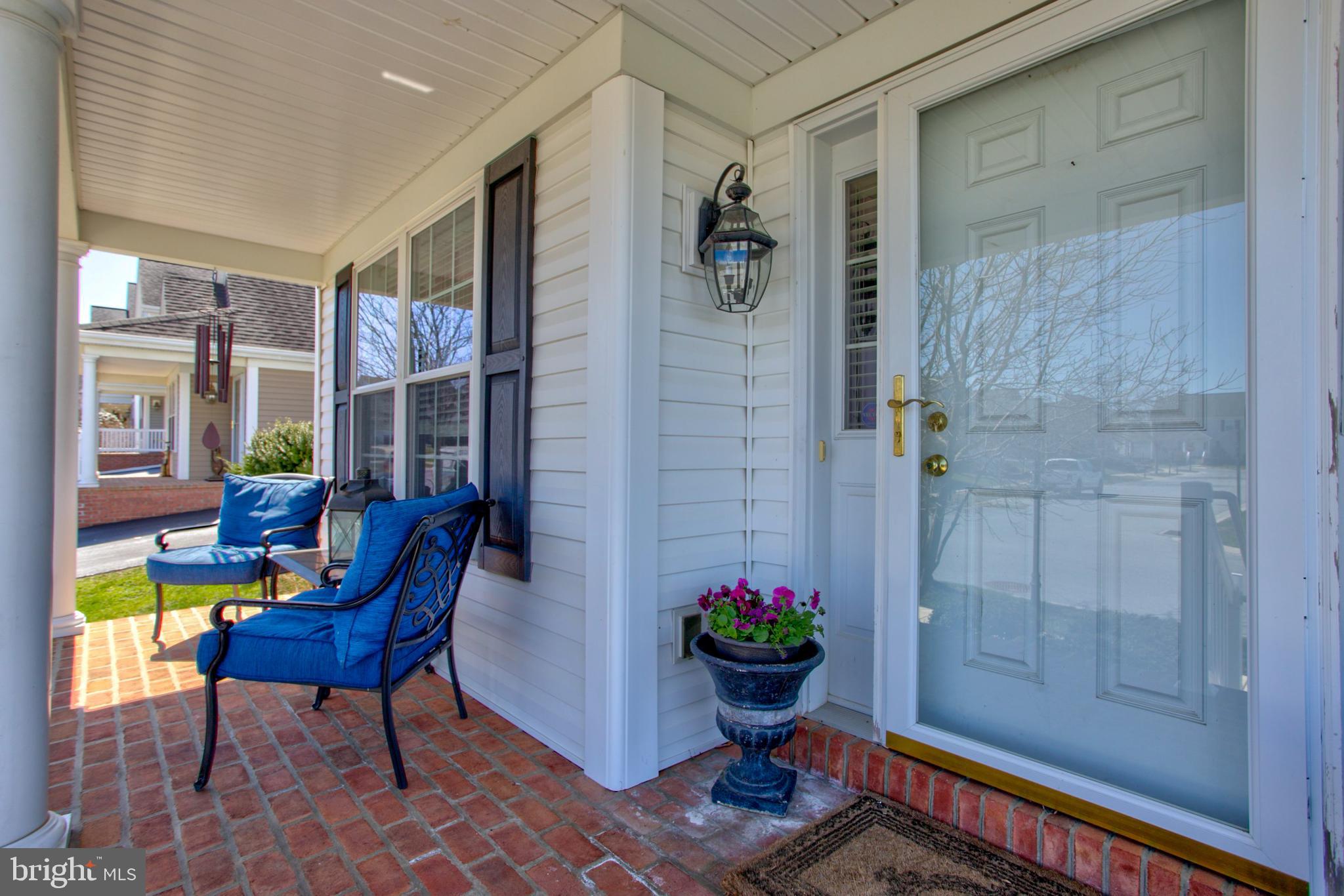 717 Palmer Circle Lititz, PA 17543 - Photo 3 of 57 Gallery Image 3