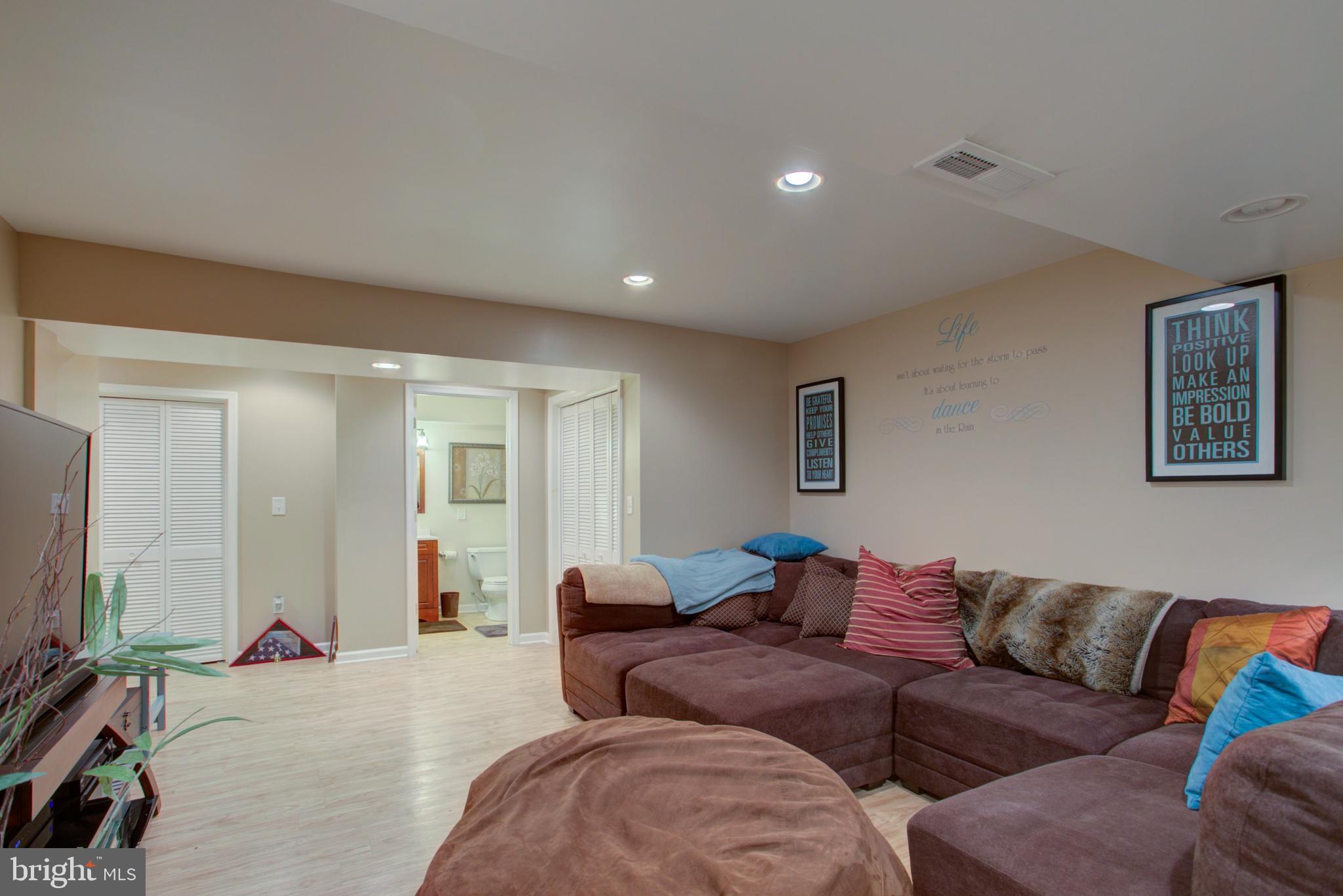 717 Palmer Circle Lititz, PA 17543 - Photo 28 of 57 Gallery Image 28