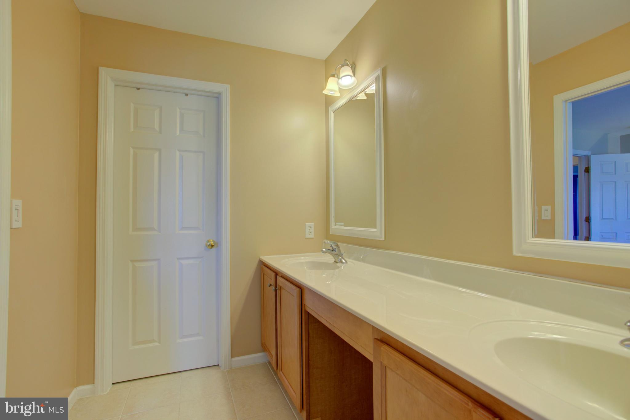 717 Palmer Circle Lititz, PA 17543 - Photo 41 of 57 Gallery Image 41