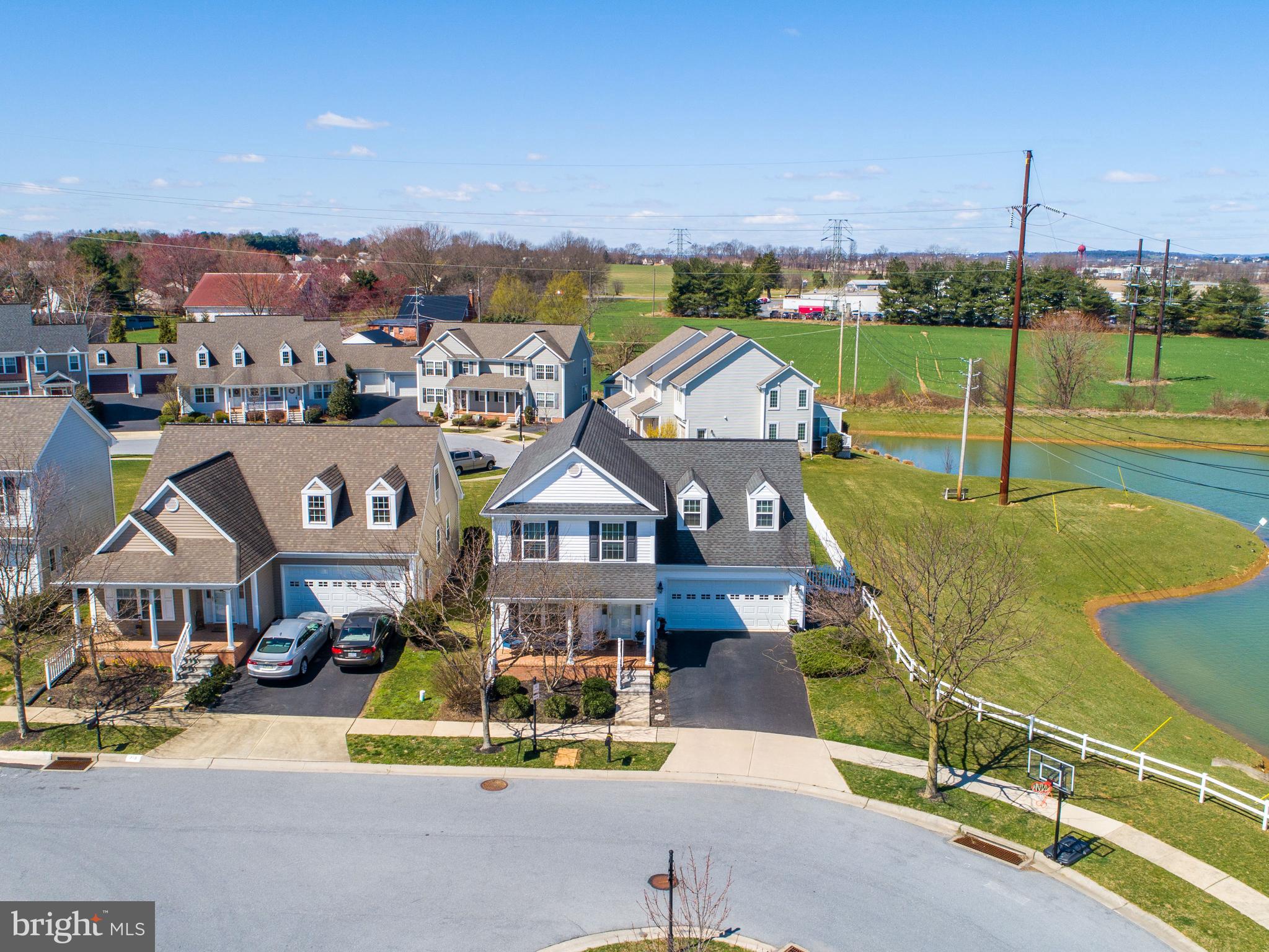 717 Palmer Circle Lititz, PA 17543 - Photo 6 of 57 Gallery Image 6