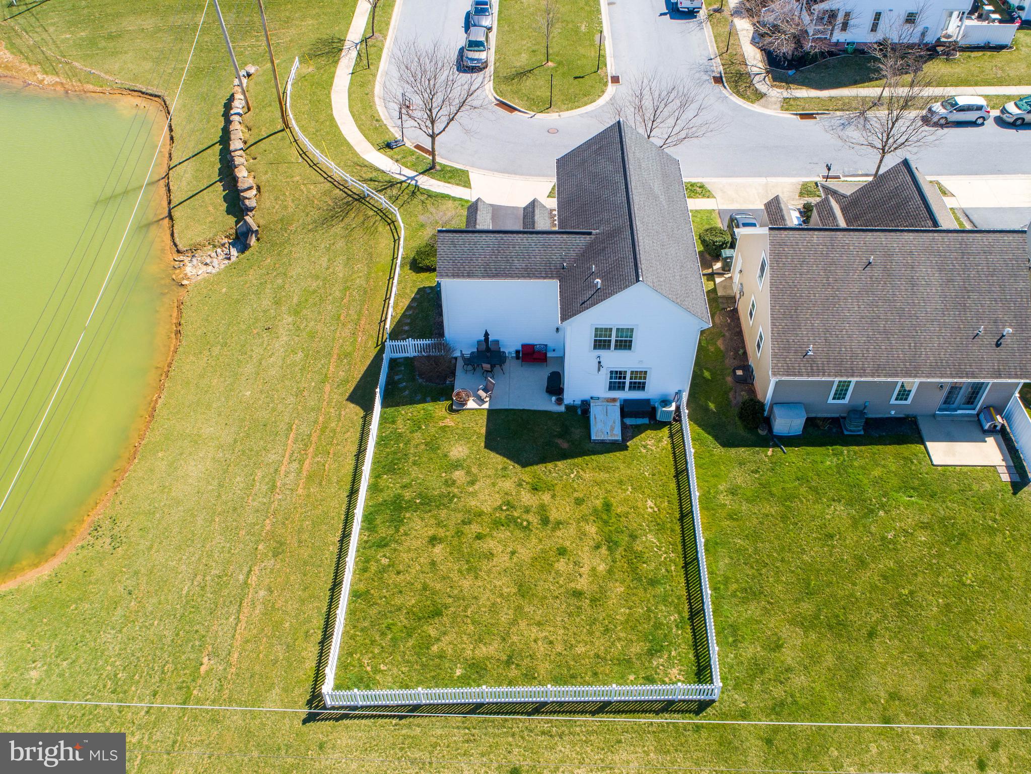 717 Palmer Circle Lititz, PA 17543 - Photo 7 of 57 Gallery Image 7