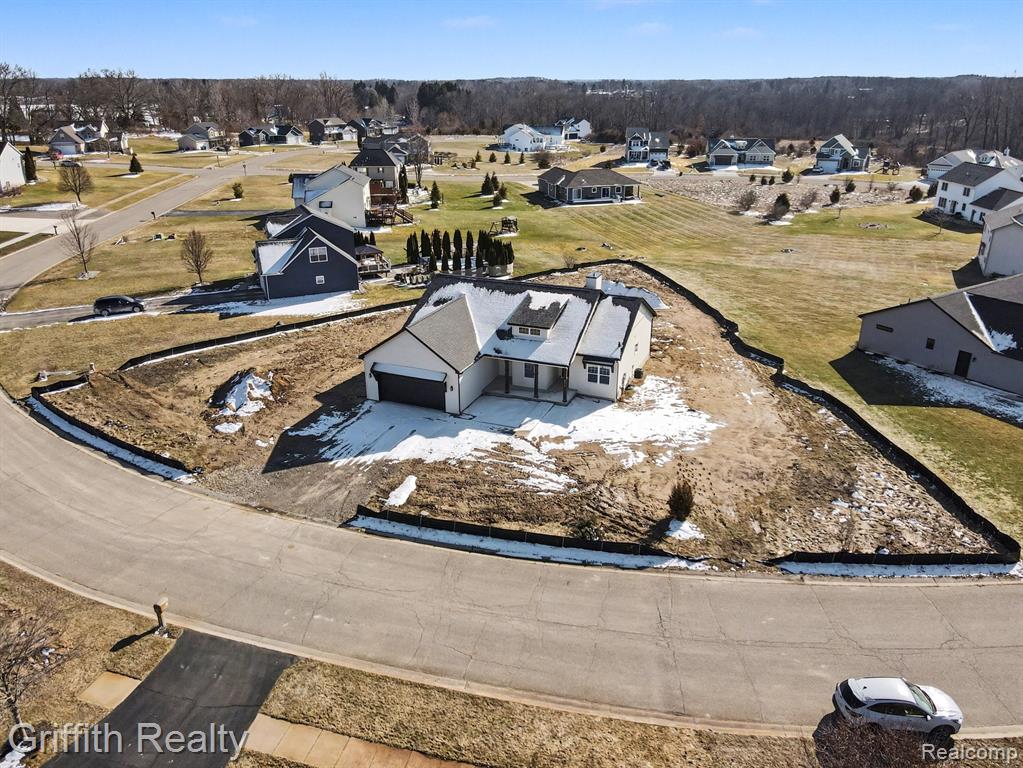2878 Clivedon Road Howell, MI 48843 - Photo 27 of 31