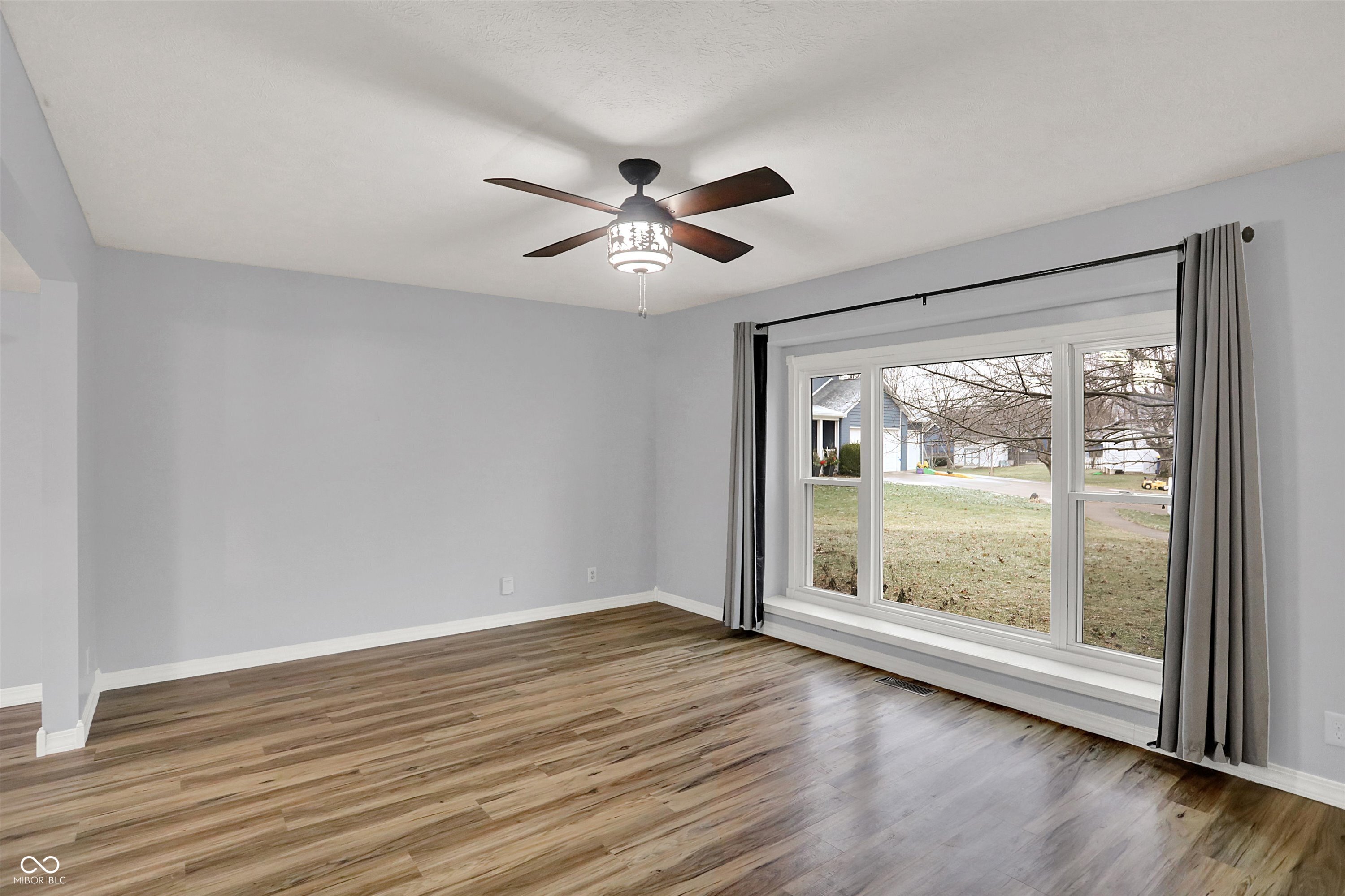 7697 Ensley Court Fishers, IN 46038 - Photo 7 of 58