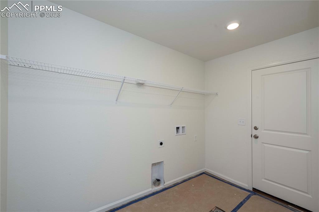 644 Felicity Loop Castle Rock, CO 80109 - Photo 12 of 23 a view of small space