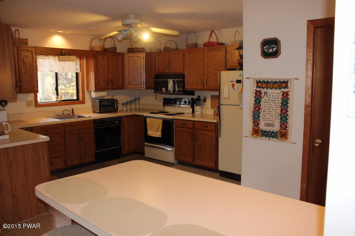 876 Deerfield Road Lake Ariel, PA 18436 - Photo 22 of 48