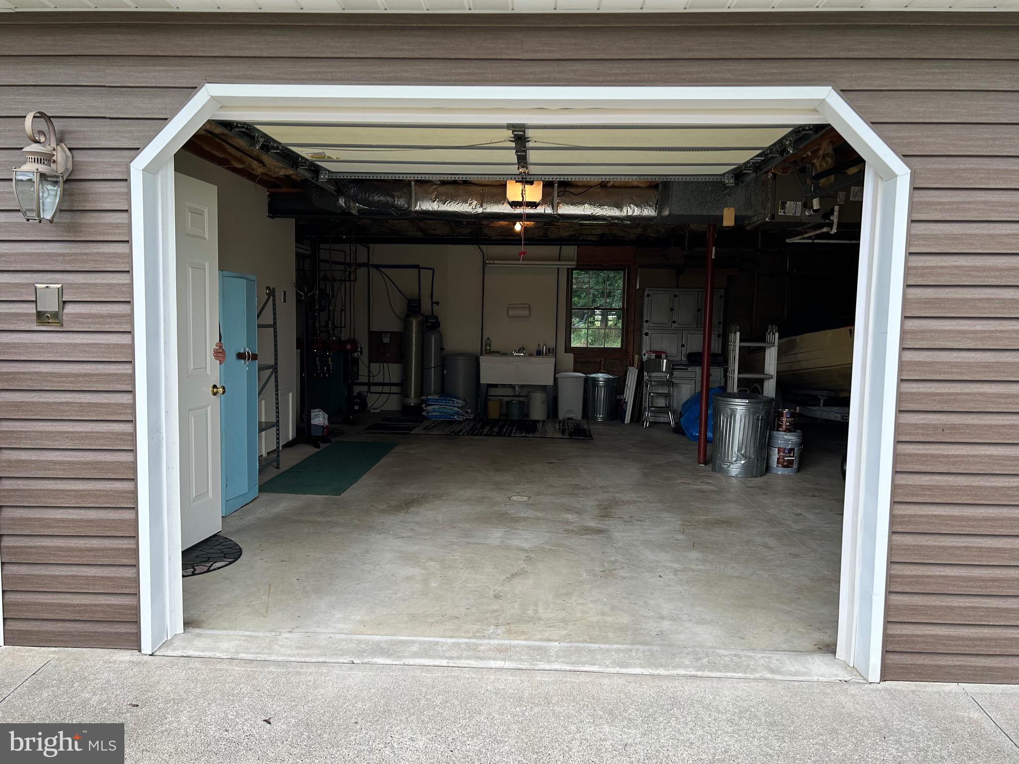 121 Berry Road Andreas, PA 18211 - Photo 7 of 31 Garage Space -One stall