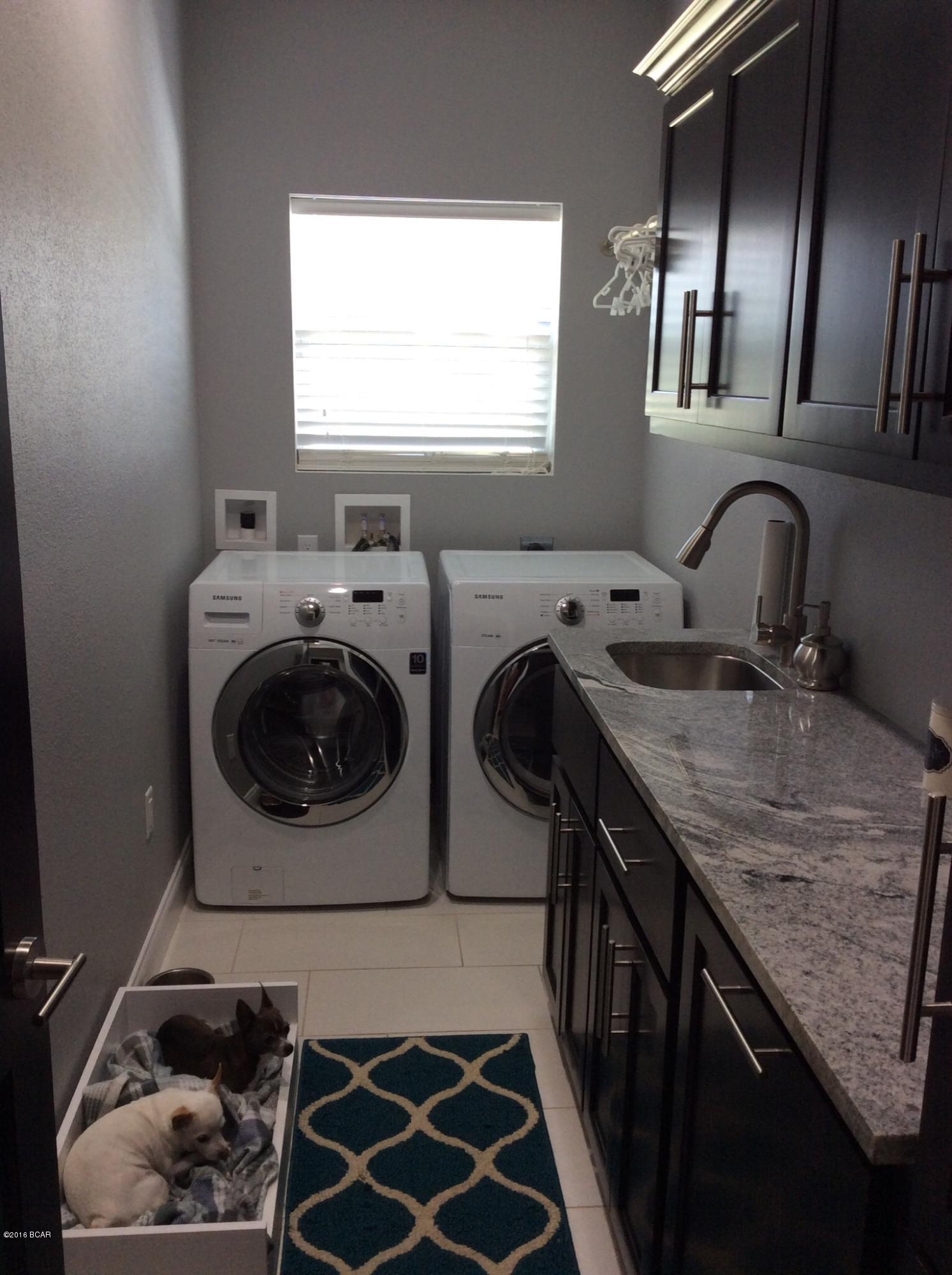 623 Candy Kitchen Road Cottondale, FL 32431 - Photo 7 of 18
