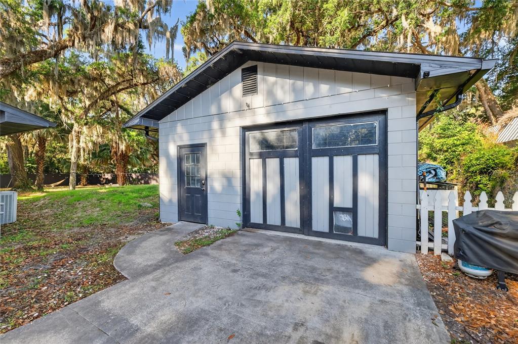 29239 South Corley Island Road Leesburg, FL 34748 - Photo 23 of 29