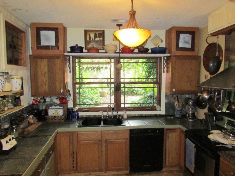 270 Wellock Road Lewiston, CA 96052 - Photo 6 of 30 Kitchen 2
