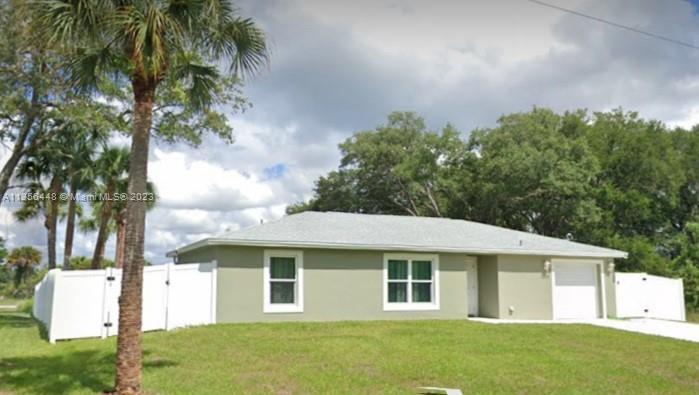 2019 Jeronimo Road LaBelle, FL 33935 - Photo 1 of 14 Gallery Image 1