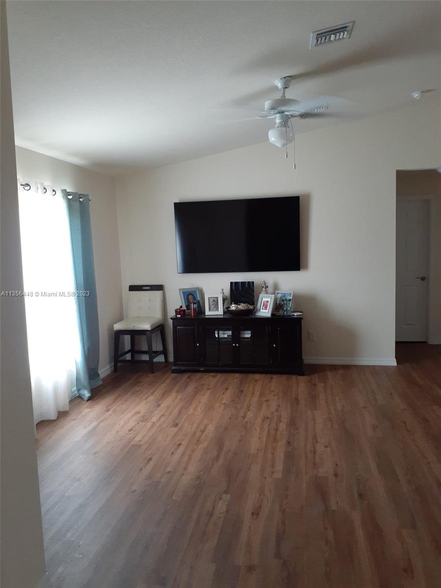 2019 Jeronimo Road LaBelle, FL 33935 - Photo 10 of 14 Gallery Image 10