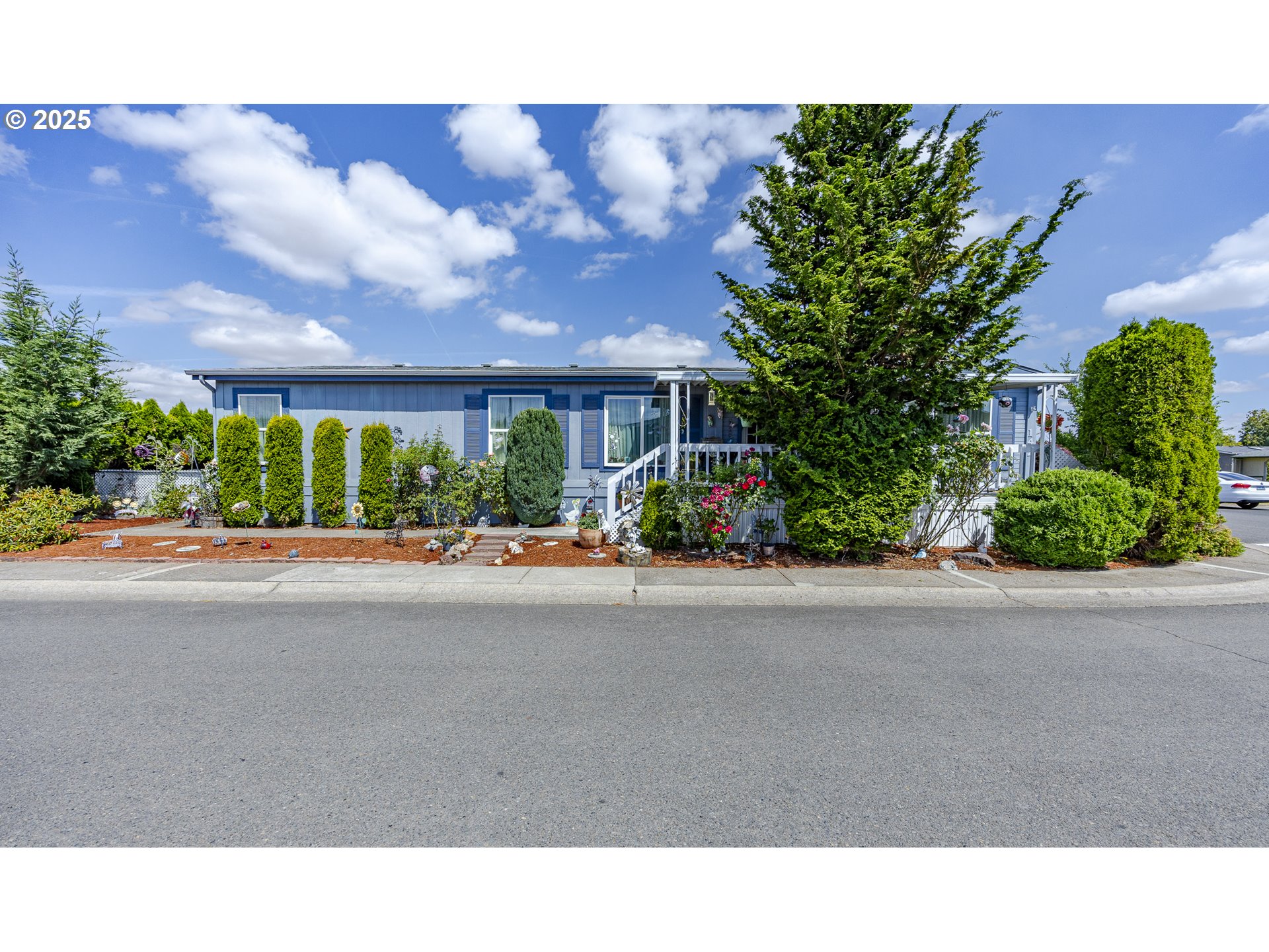 1699 North Terry Street, Unit 142 Eugene, OR 97402 - Photo 1 of 28