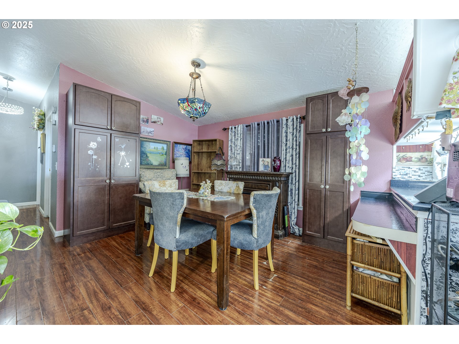 1699 North Terry Street, Unit 142 Eugene, OR 97402 - Photo 11 of 28 Dining Room