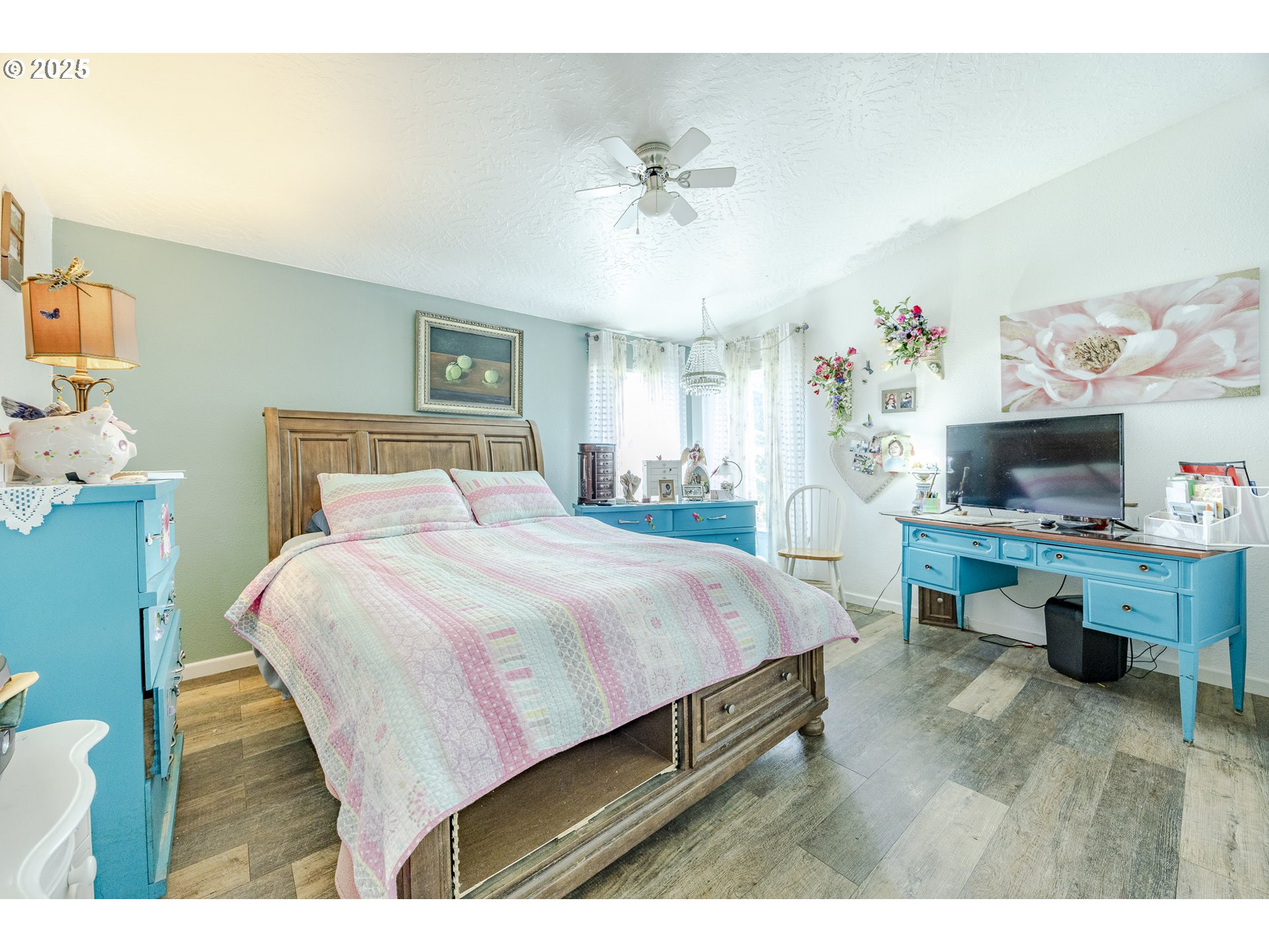 1699 North Terry Street, Unit 142 Eugene, OR 97402 - Photo 16 of 28 Bedroom, Owner's Suite