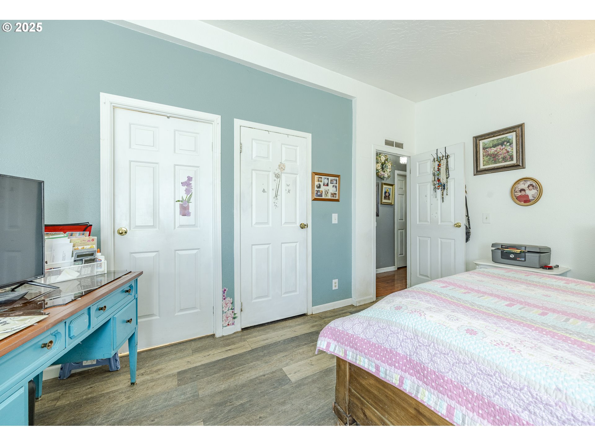 1699 North Terry Street, Unit 142 Eugene, OR 97402 - Photo 18 of 28 Bedroom, Owner's Suite