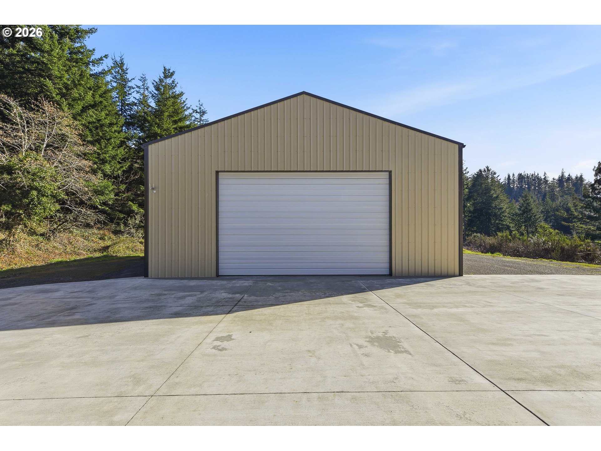 94475 Golf Course Lane North Bend, OR 97459 - Photo 42 of 45 a view of backyard of house