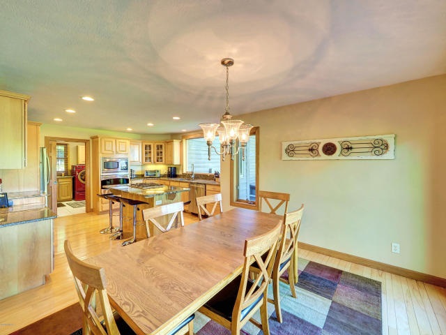 9620 Emerald Ridge Onekama, MI 49675 - Photo 12 of 54 1875662-11.JPG