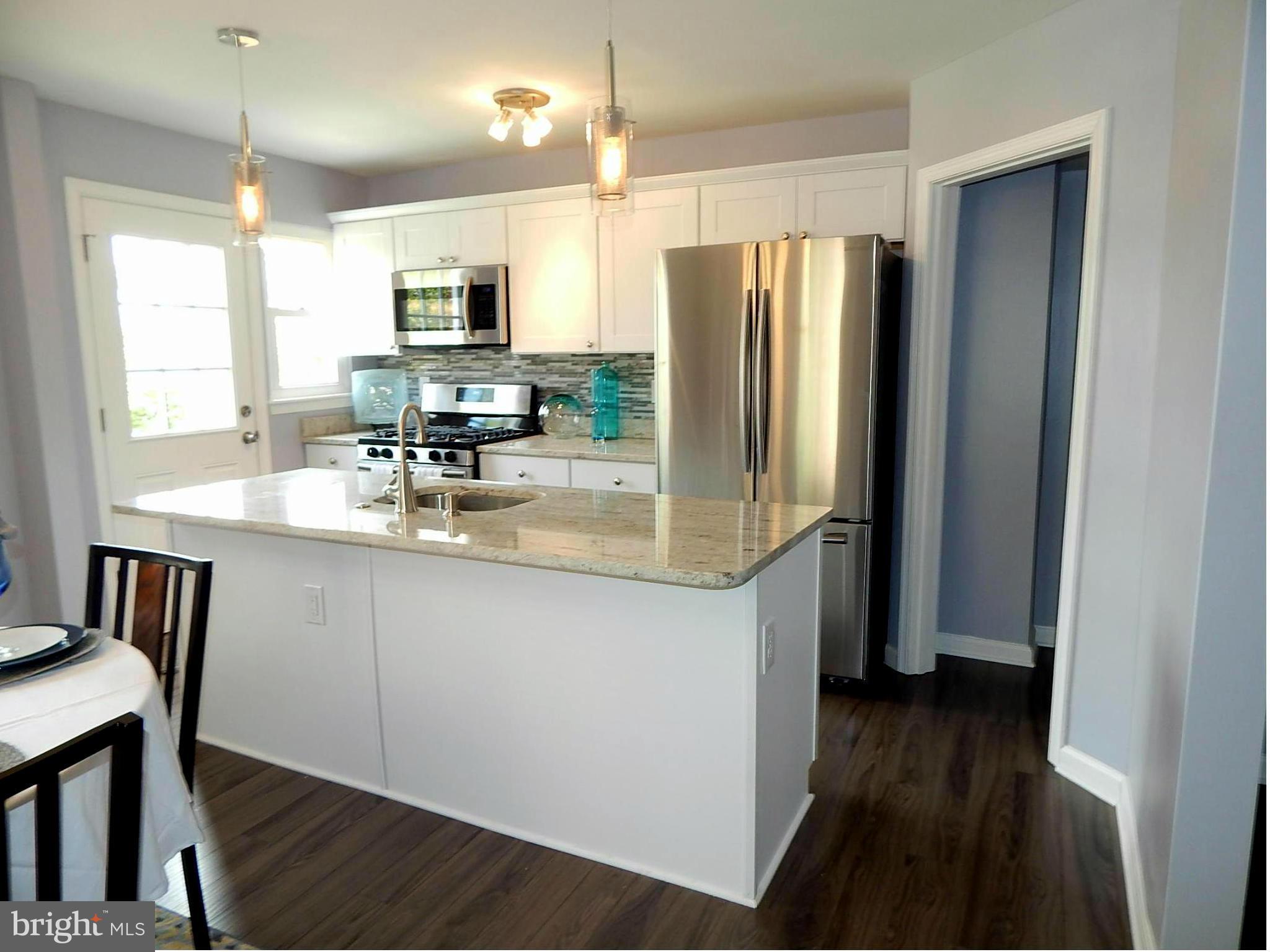 8517 Oak Road Baltimore, MD 21234 - Photo 2 of 30 Kitchen