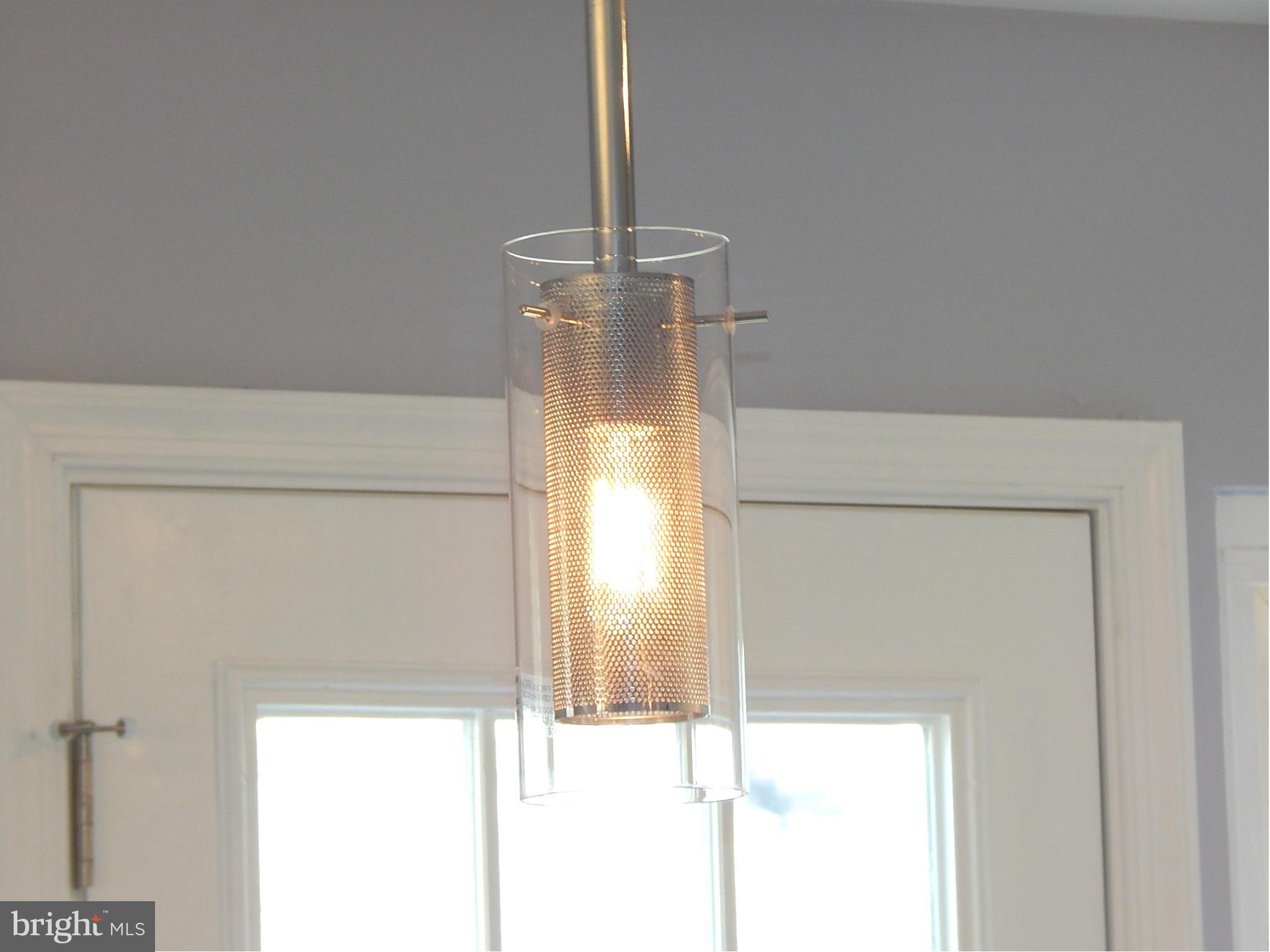 8517 Oak Road Baltimore, MD 21234 - Photo 10 of 30 Interior (General)