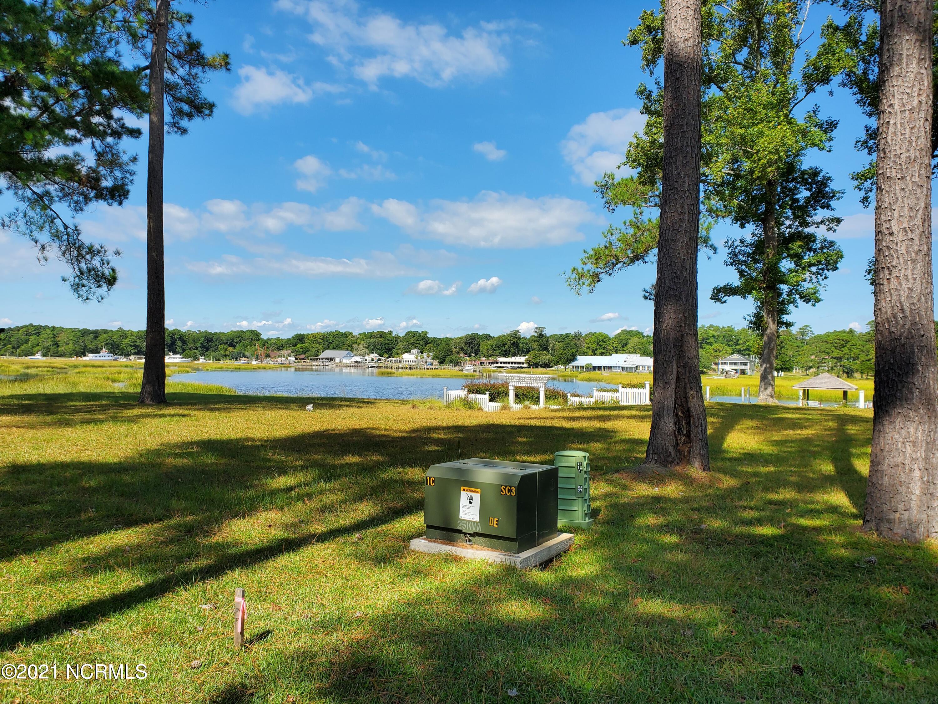 9148 East Bramshill Road Southwest Calabash, NC 28467 - Photo 6 of 10 Calabash River View