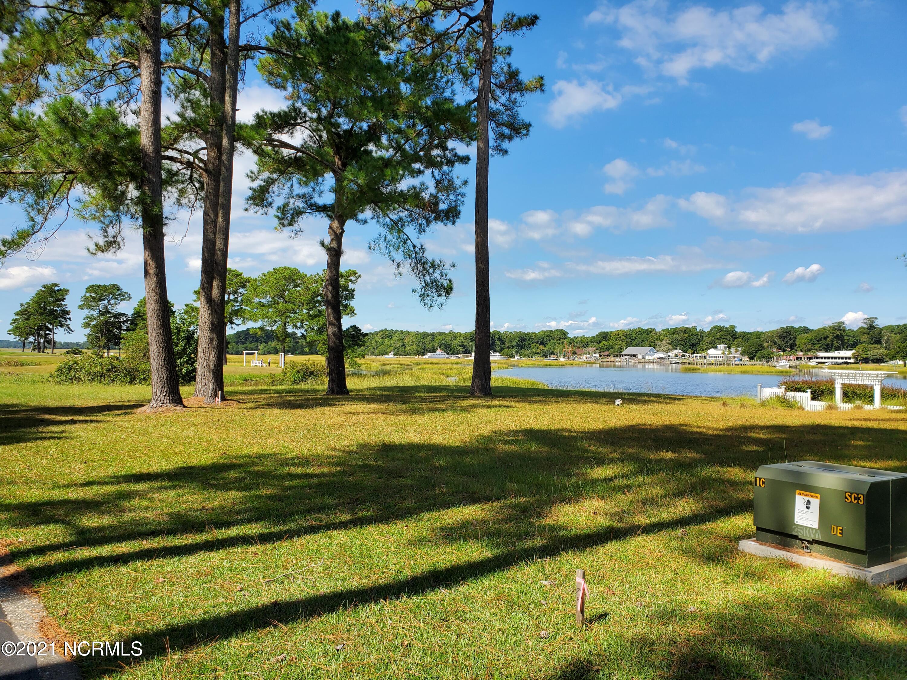 9148 East Bramshill Road Southwest Calabash, NC 28467 - Photo 8 of 10 River View