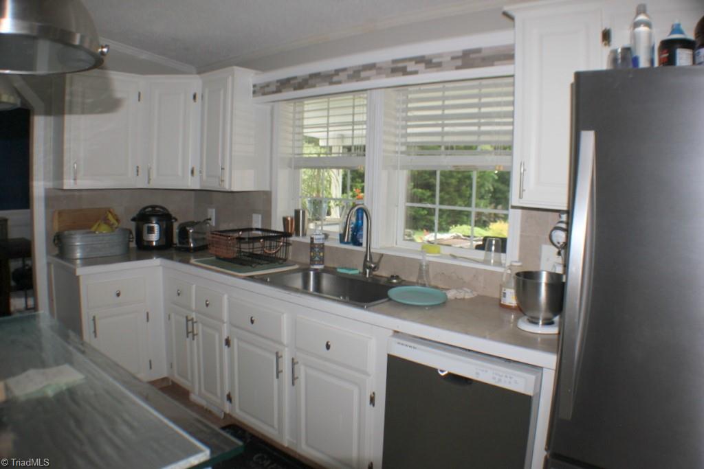 1775 Old Pipers Gap Road Cana, VA 24317 - Photo 20 of 33 Gallery Image 20