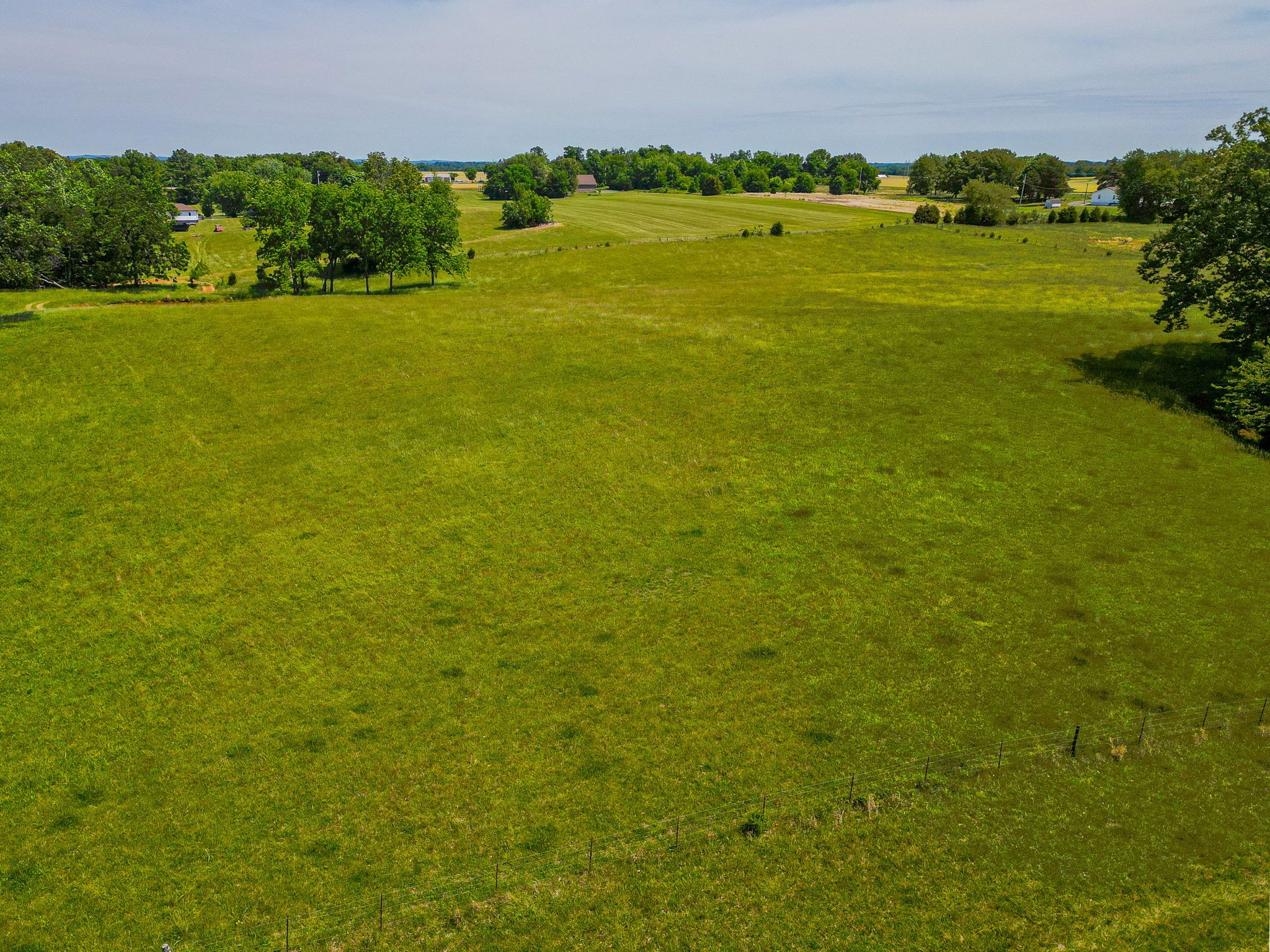 3 Valley Road Springfield, TN 37172 - Photo 19 of 26 a view of an ocean yard