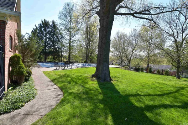 $649,888 | 331 Mt Ashley Road, Evansville, IN 47711