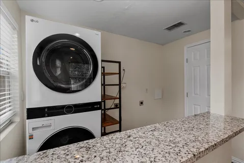 $325,000 | 5022 Lindsay Street, Houston, TX 77023